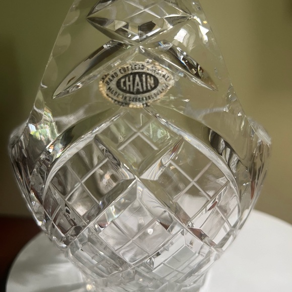 Czechoslovakian Hand Cut Lead Crystal Glass Basket 7 x 7 inches - Picture 2 of 6